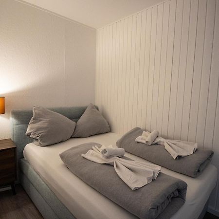 Schoene Wohnung Fuer 4 Gaeste An Der Eilenriede Mit Kostenlosen Parkplaetzen Hannover Exterior foto